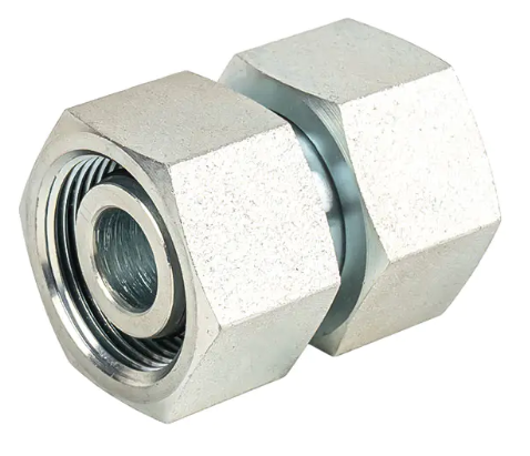 Jaké jsou běžné materiály adaptérů rovných trubic s otočnými matici?